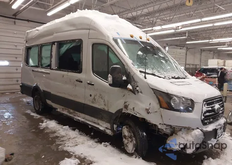 2018 Ford Transit z USA, uszkodzony, nr VIN 1FBVU4XM0JKA11259